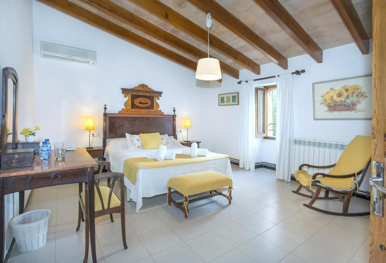Owl Brullet - Rustic Villa *