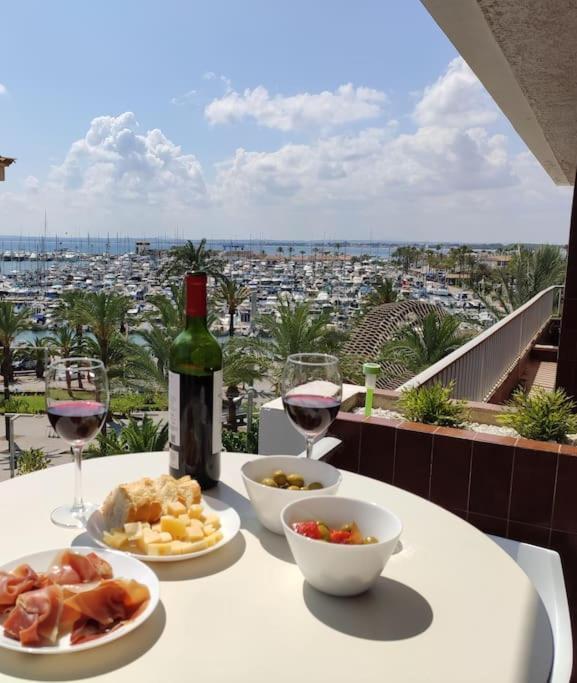 Tranquilo Con Vistas Al Mar. Port de Alcudia (Mallorca)