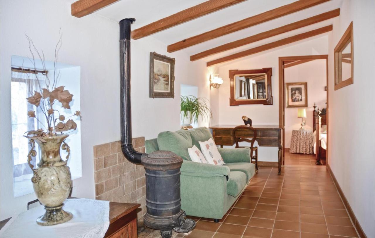 Apartamento Pet Friendly In Selva With Kitchen Selva (Mallorca)