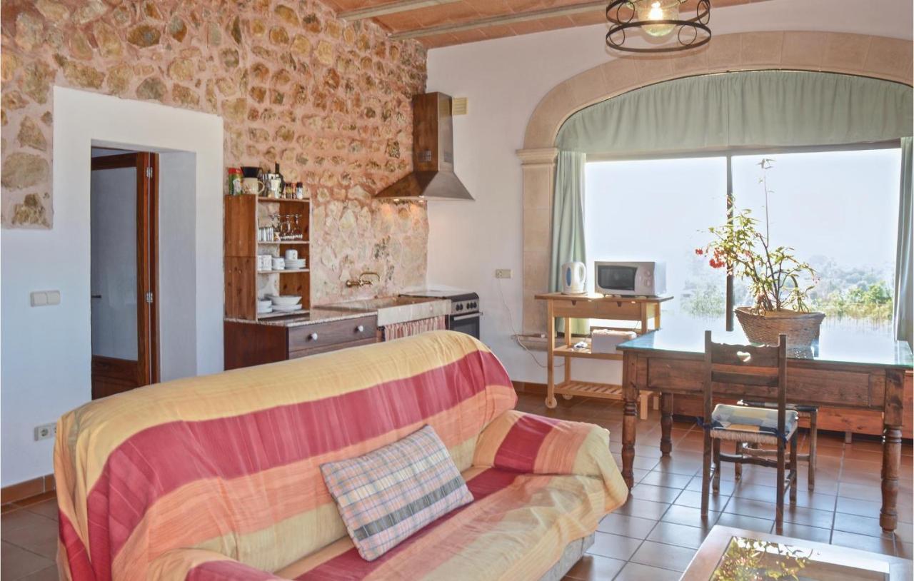 Pet Friendly In Selva With Kitchen Apartamento Selva (Mallorca)