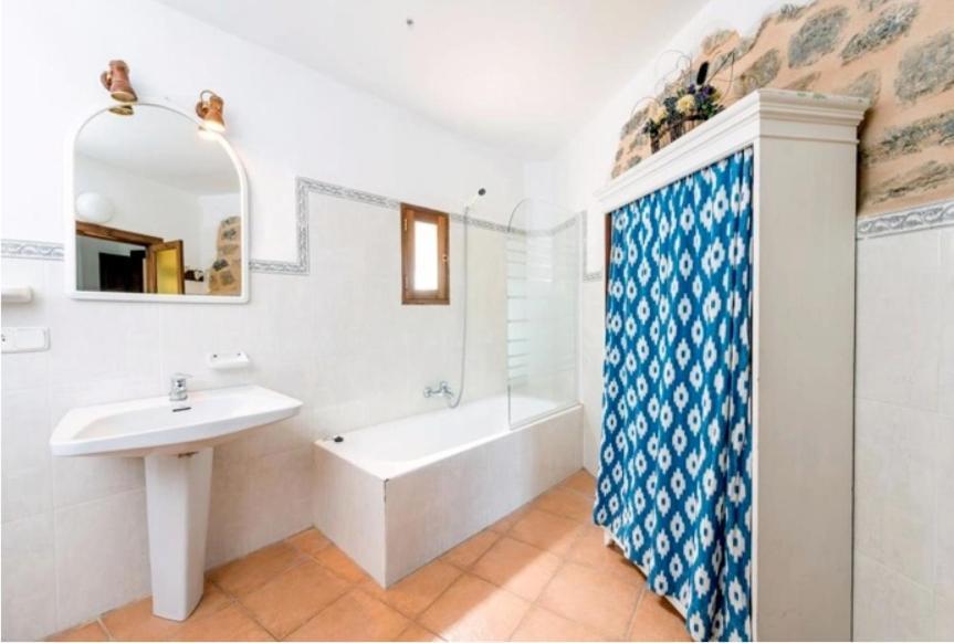 Casa Margarita Bis, Casa Con Pisicina En Villa Fornalutx