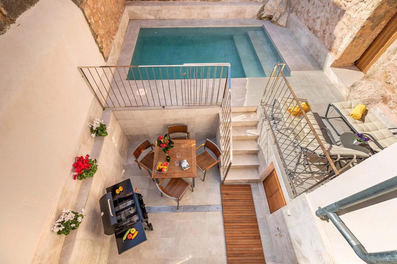 Casa Horta 125 *