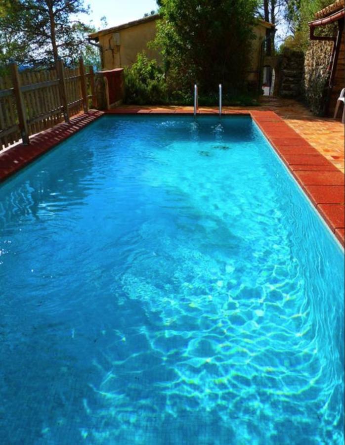 Mountain With Pool Villa
