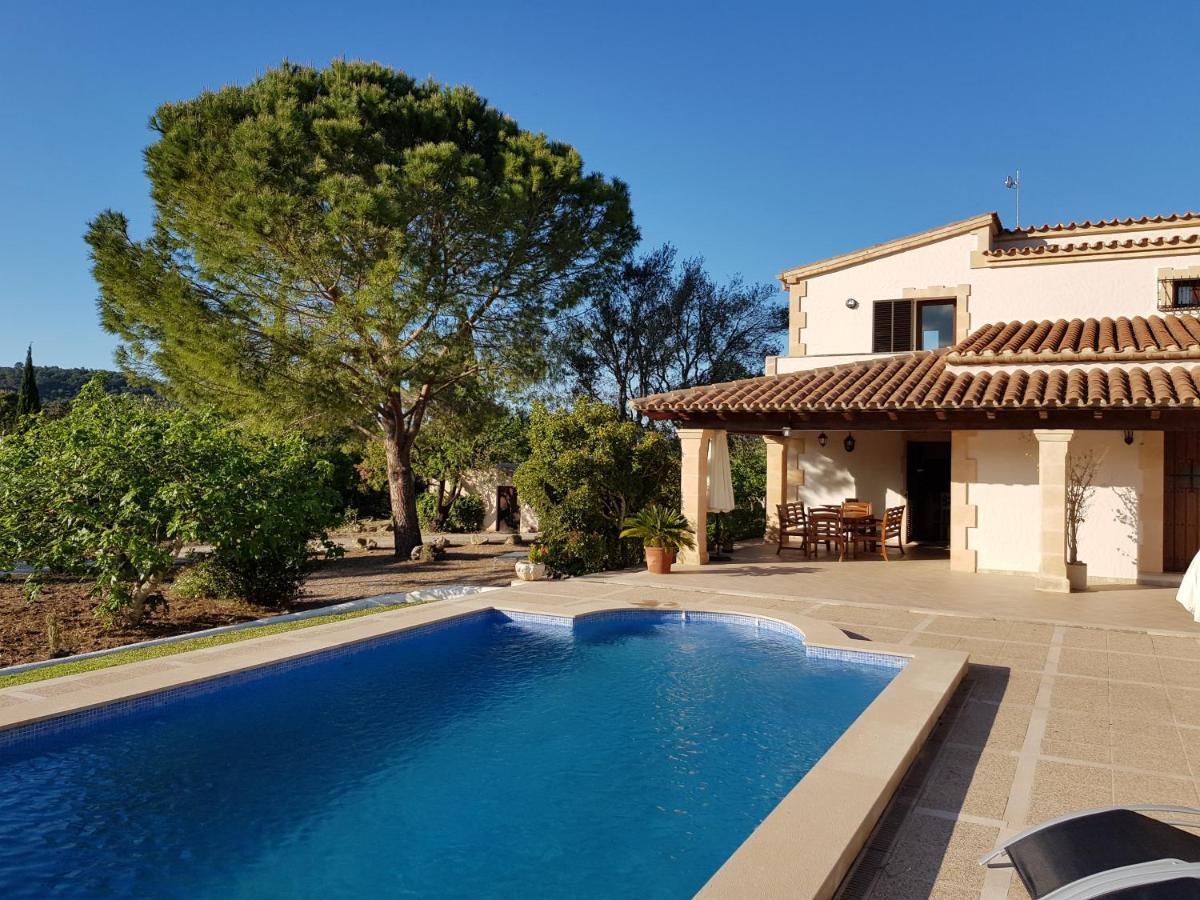 Villa Milagro - 3 Bedroom Style With Pool Near Golf Course/beaches - Air Cond. Pollensa