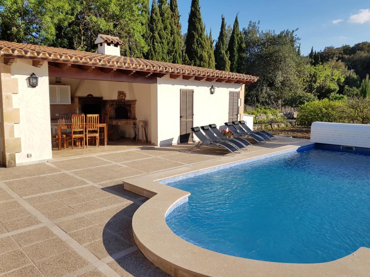 Villa Milagro - 3 Bedroom Style With Pool Near Golf Course/beaches - Air Cond. Pollensa
