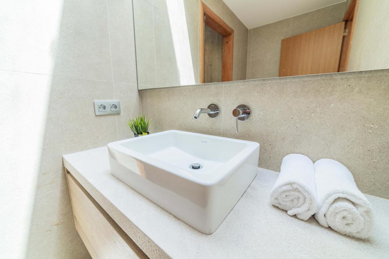 Alcanada Garden Villa *