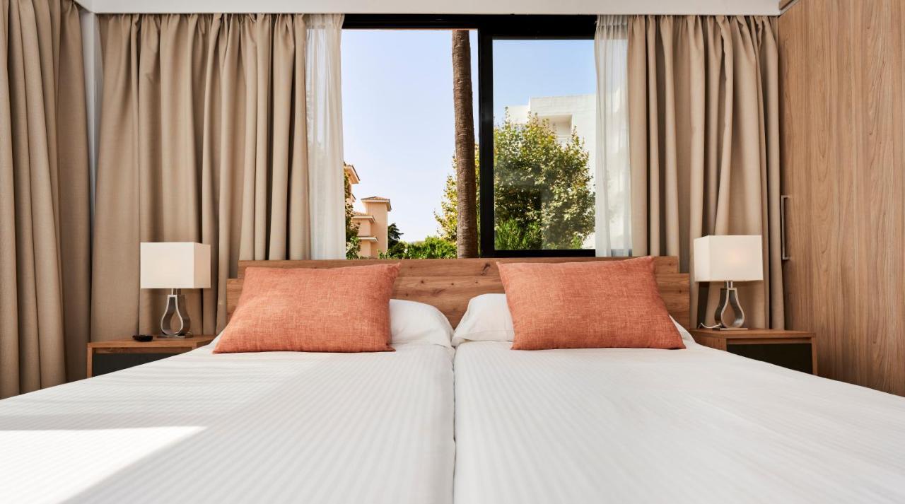 Aparthotel S'olivera 4*