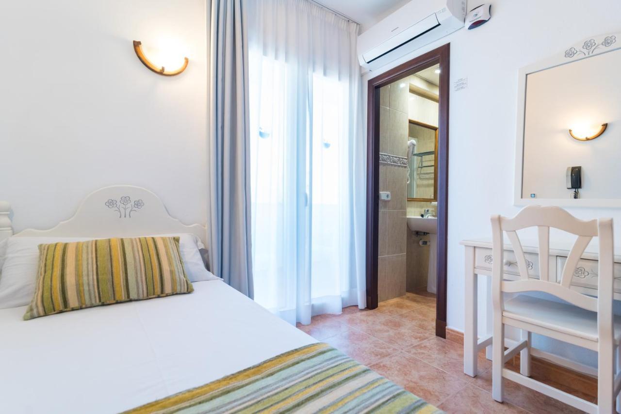 Hotel Ses Puntetes 3*