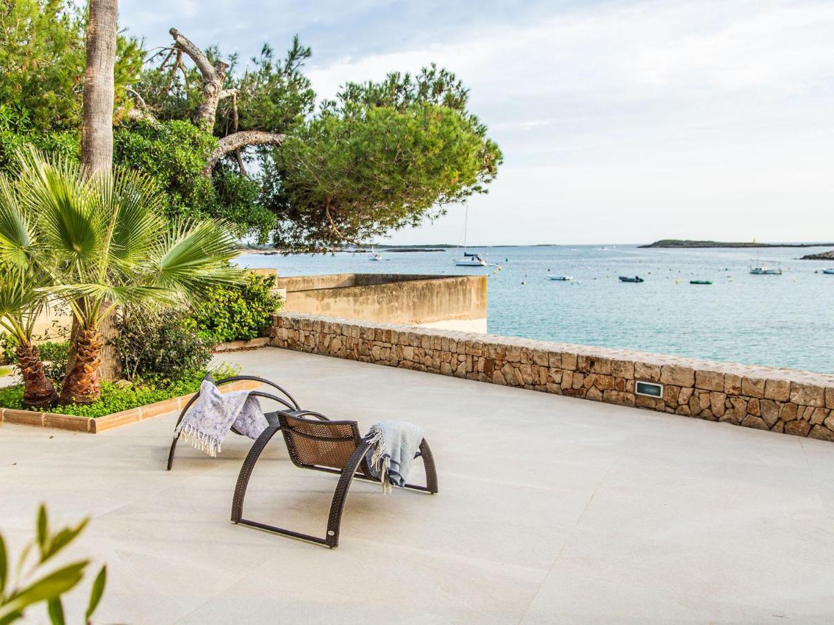 Es Turó, Luxury Beachfront In Colonia San Jordi Villa