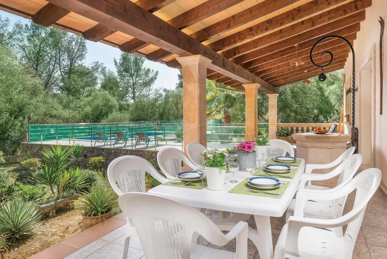 Ferragut Crestaix Villa