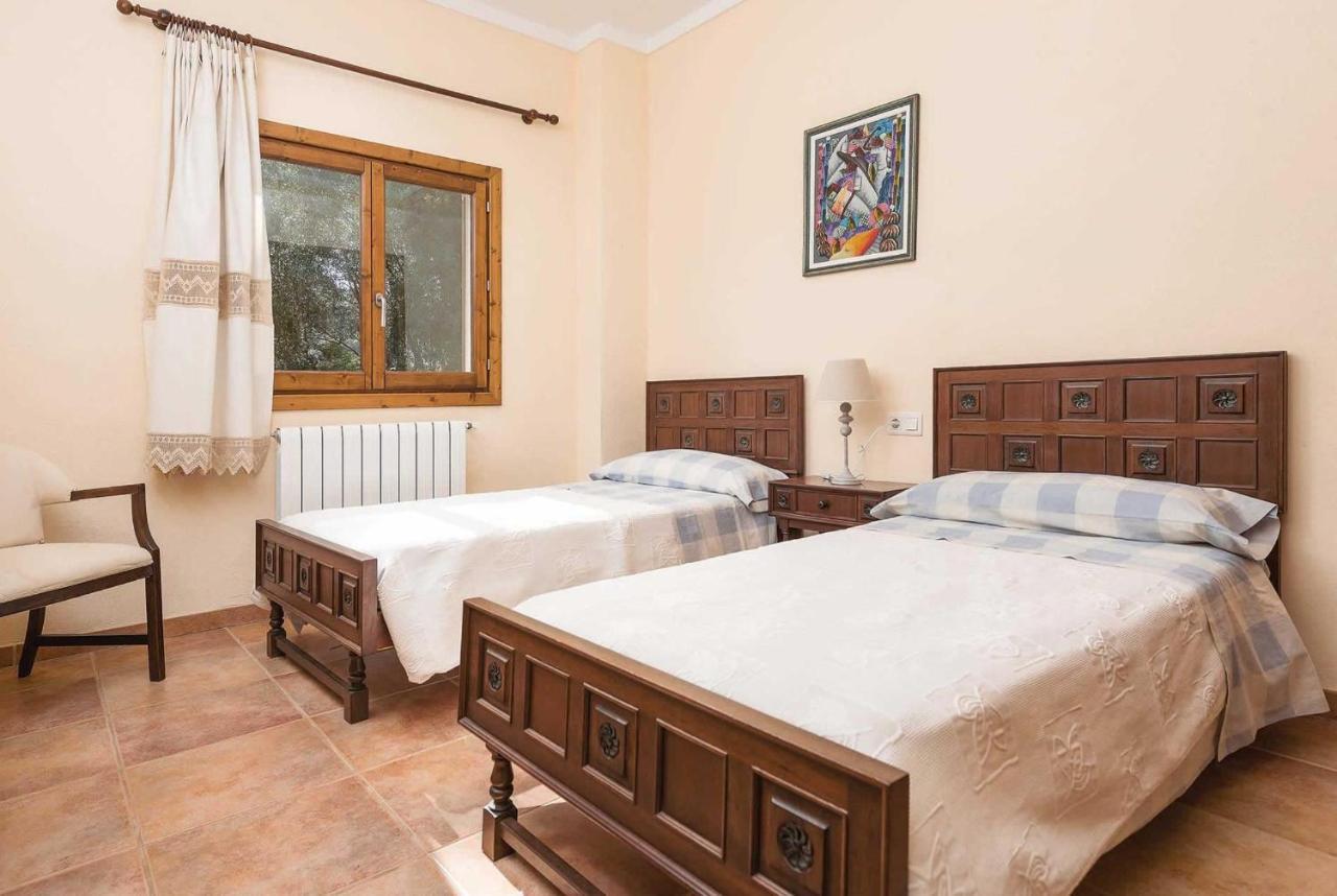 Ferragut Crestaix Villa *