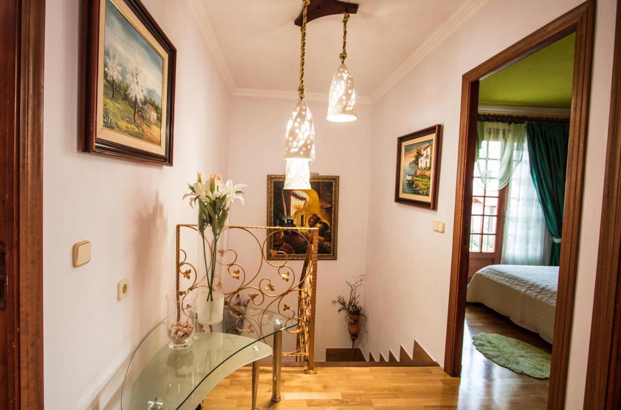 Villa Bonita Casa Suit, Porto Colom, Piscina, Ac, Wifi Y Netflix *