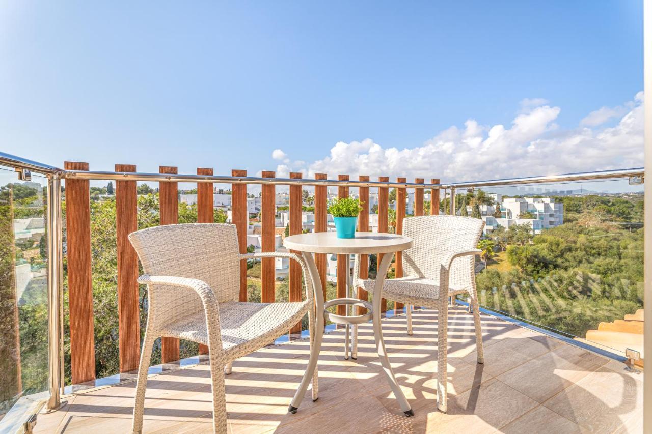 Apartahotel Playa Ferrera