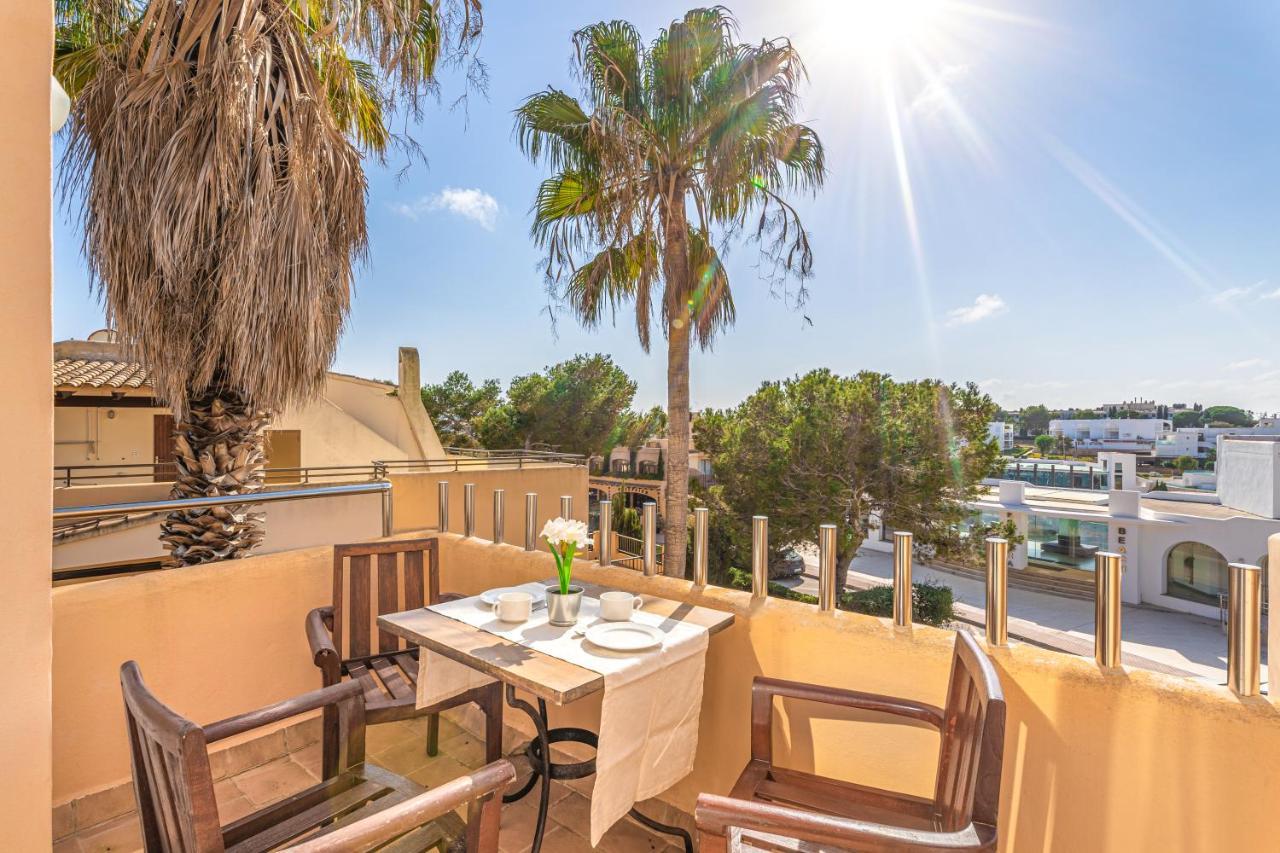 Apartahotel Playa Ferrera