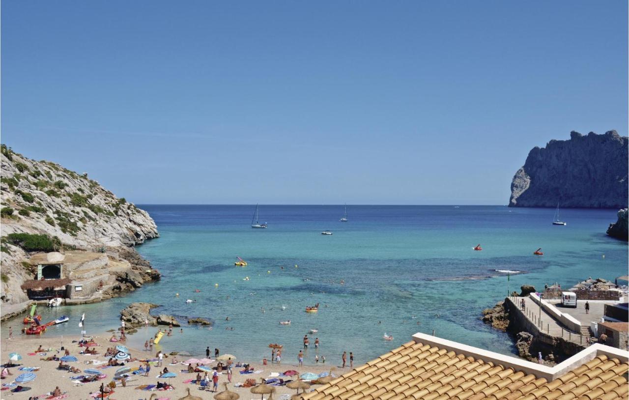 Сasa de vacaciones Amazing In Puerto De Pollensa With 4 Bedrooms, Private Swimming Pool And Outdoor Swimming Pool