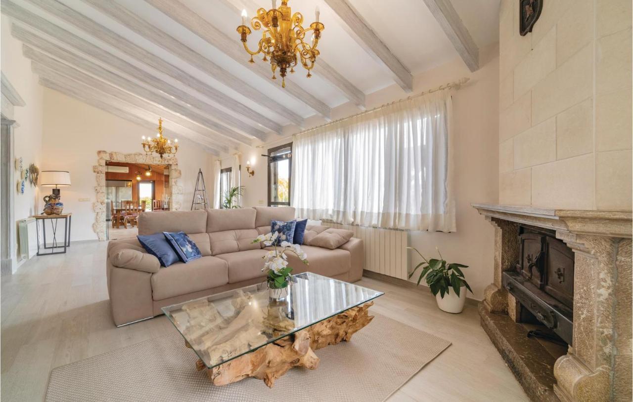 Сasa de vacaciones 4 Bedroom Lovely In Muro
