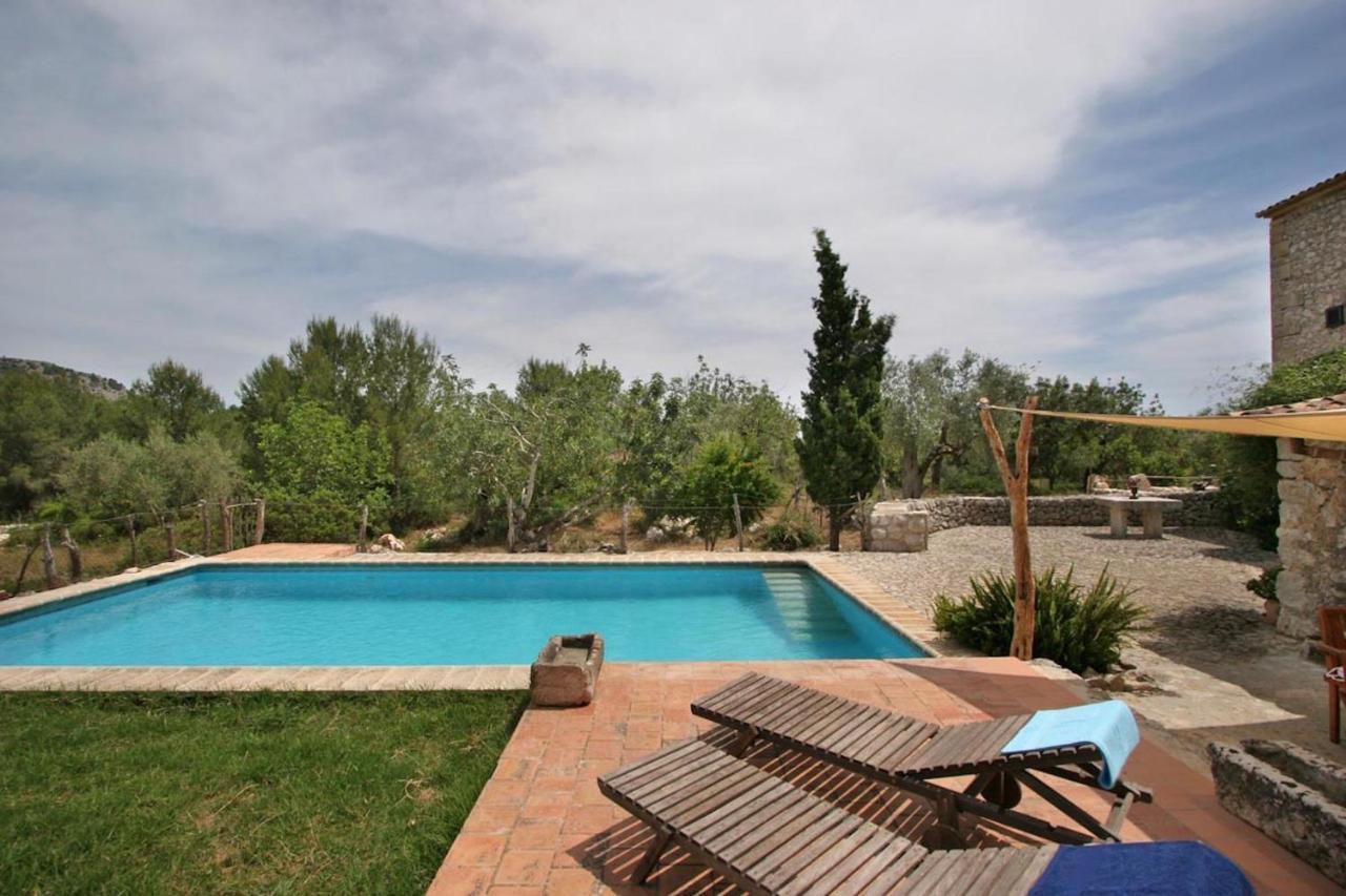 Guillo Villa *