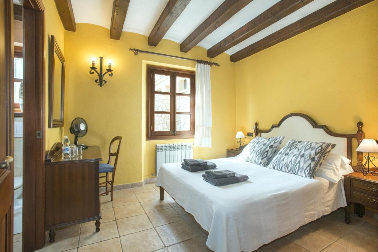 Owl Booking Lleo - 2 Min Walk From The Old Town