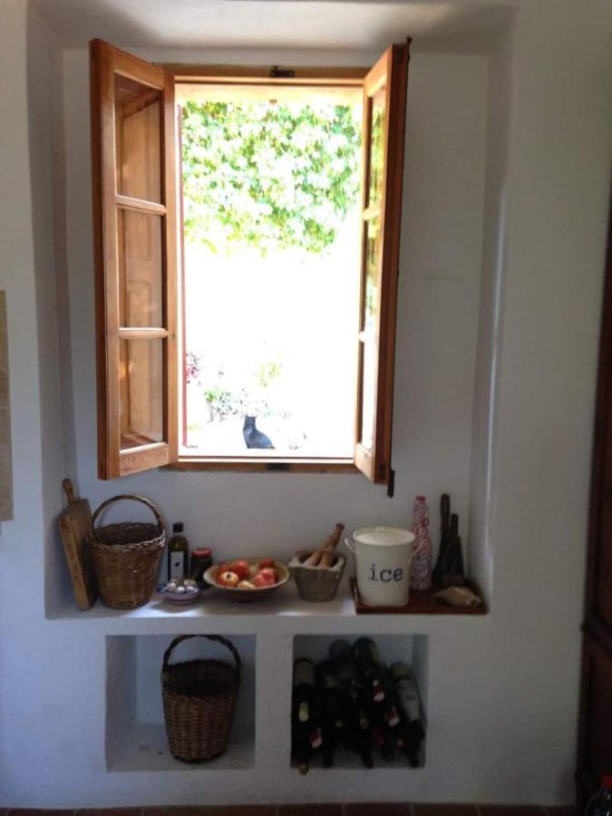Сasa de vacaciones Preciosa Casa Ca Mado Maria Con Vistas A *