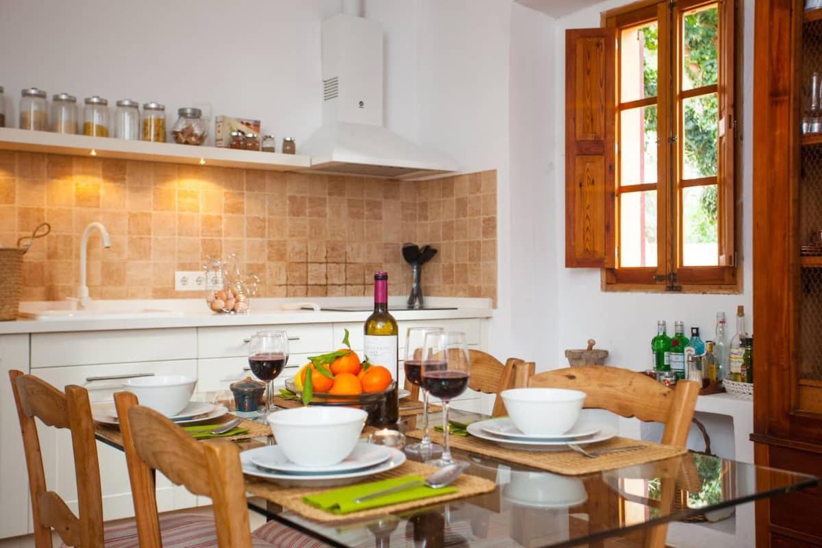 Сasa de vacaciones Preciosa Casa Ca Mado Maria Con Vistas A