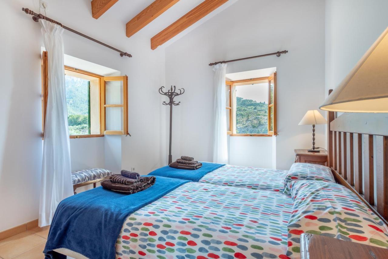 Semi-detached Sunny Country House, Near Gr221