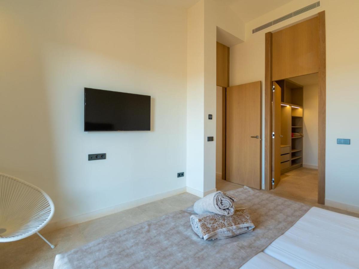 Villa Navarro By Interhome