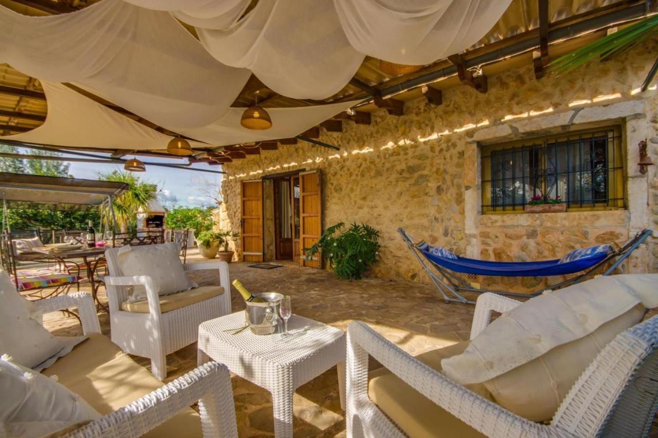 Ideal Mallorca - Lina - Sa Figuera Blanca Casa rural *