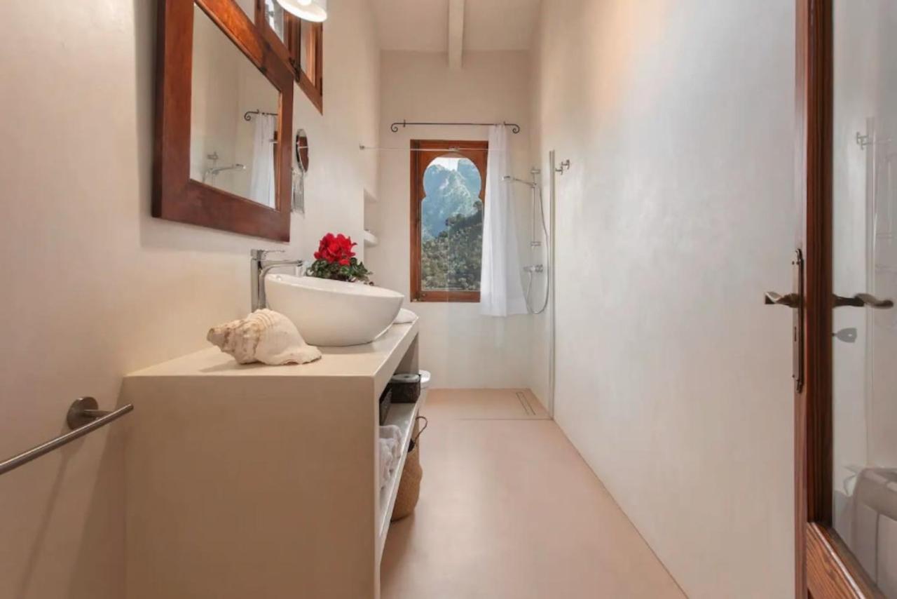 Gari Holiday home *