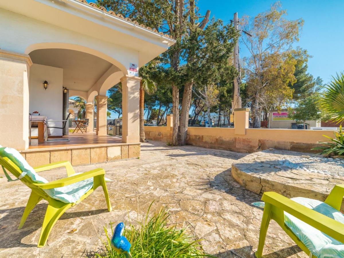 Xiroia By Interhome