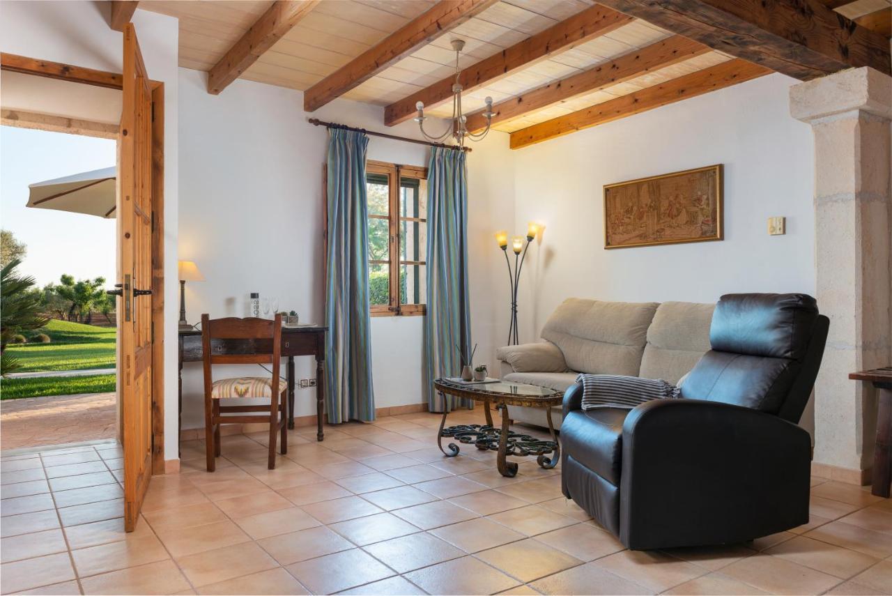 Canals & Agroturismo Campos (Mallorca)
