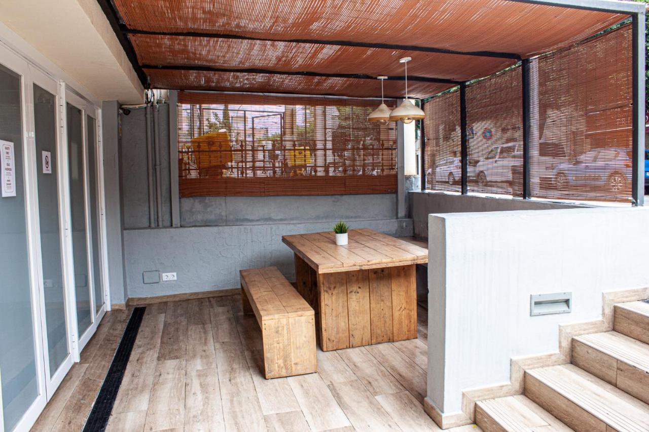 Hostal Y - Juvenil