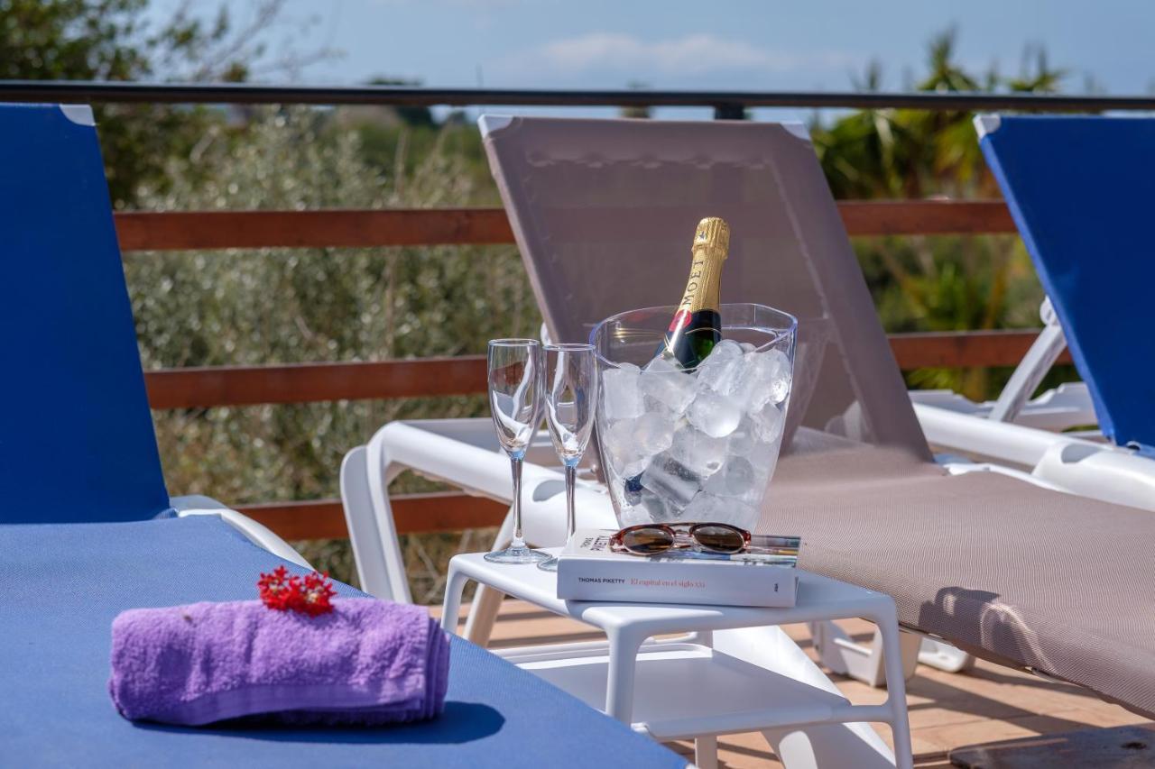 Son Vorera, Situada En Colina, Con Piscina. Сasa de vacaciones *
