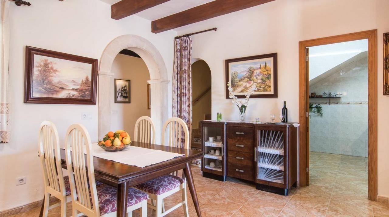 Es Revolt De Sa Barrala Villa