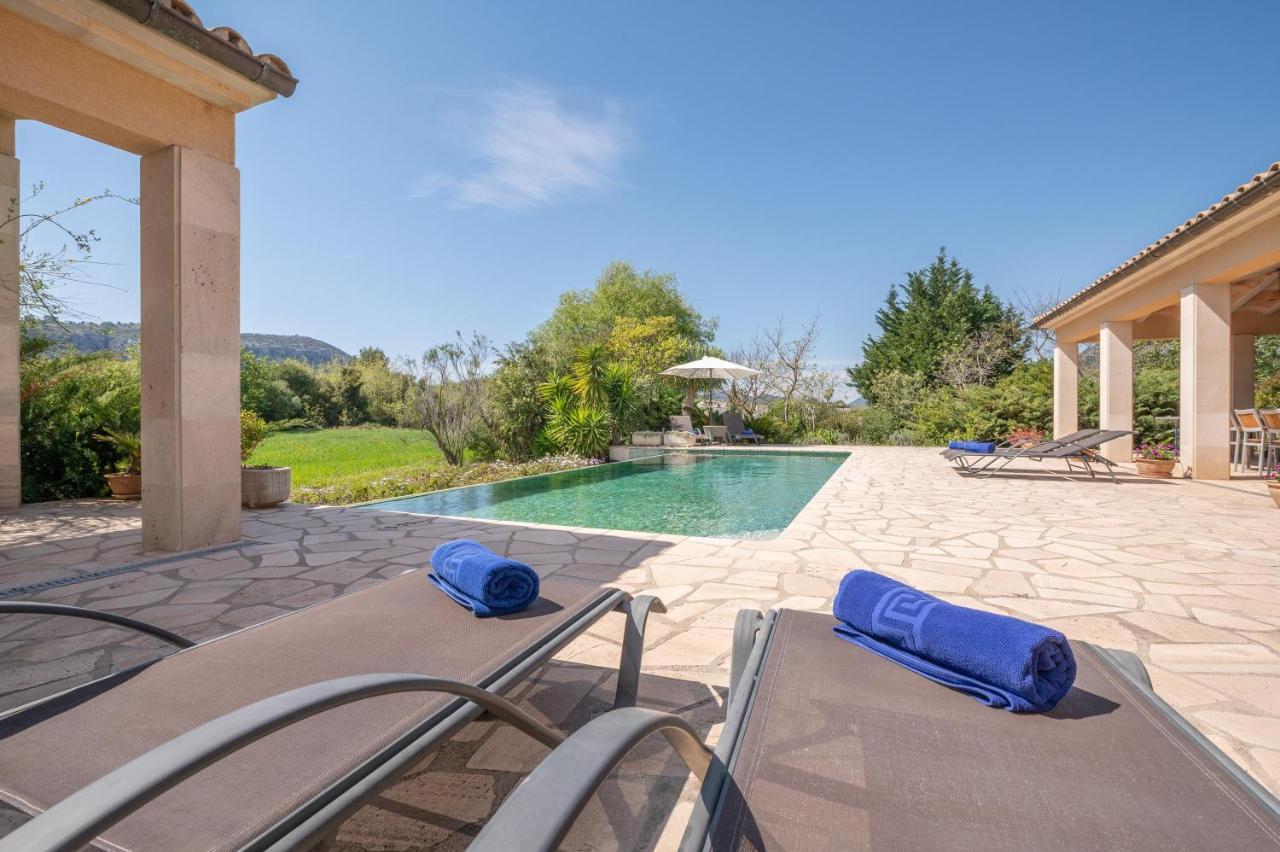 Villa Mares