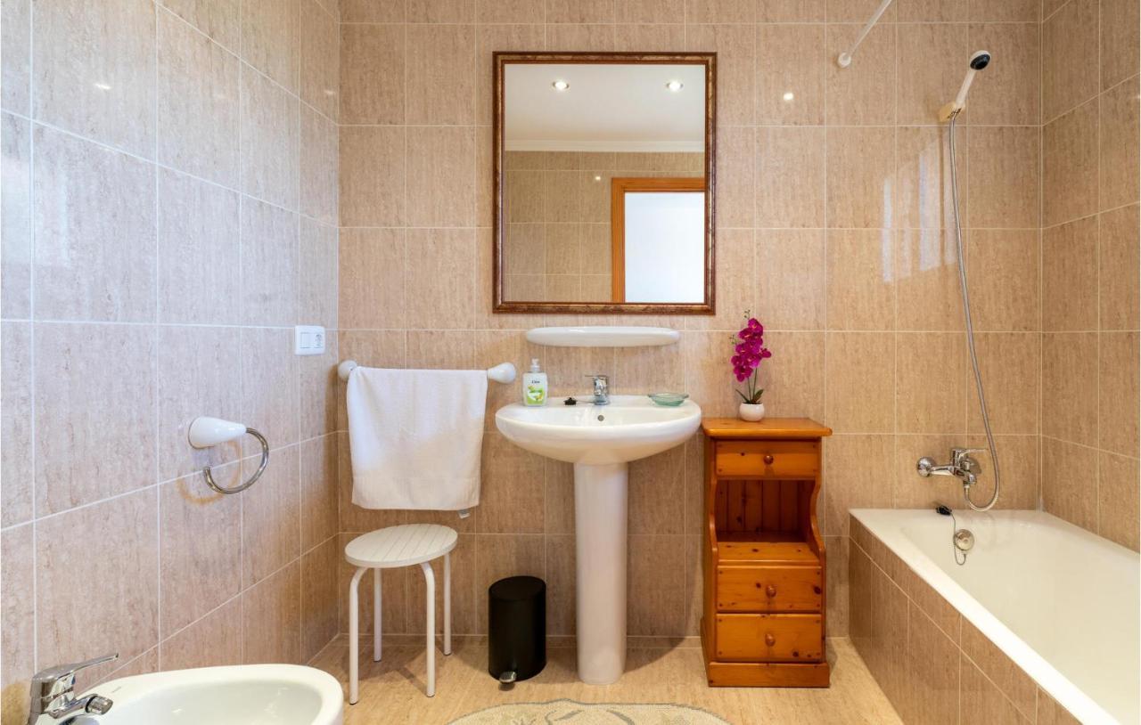 Сasa de vacaciones Stunning In Port D'alcúdia With Wifi&4 Bedrooms