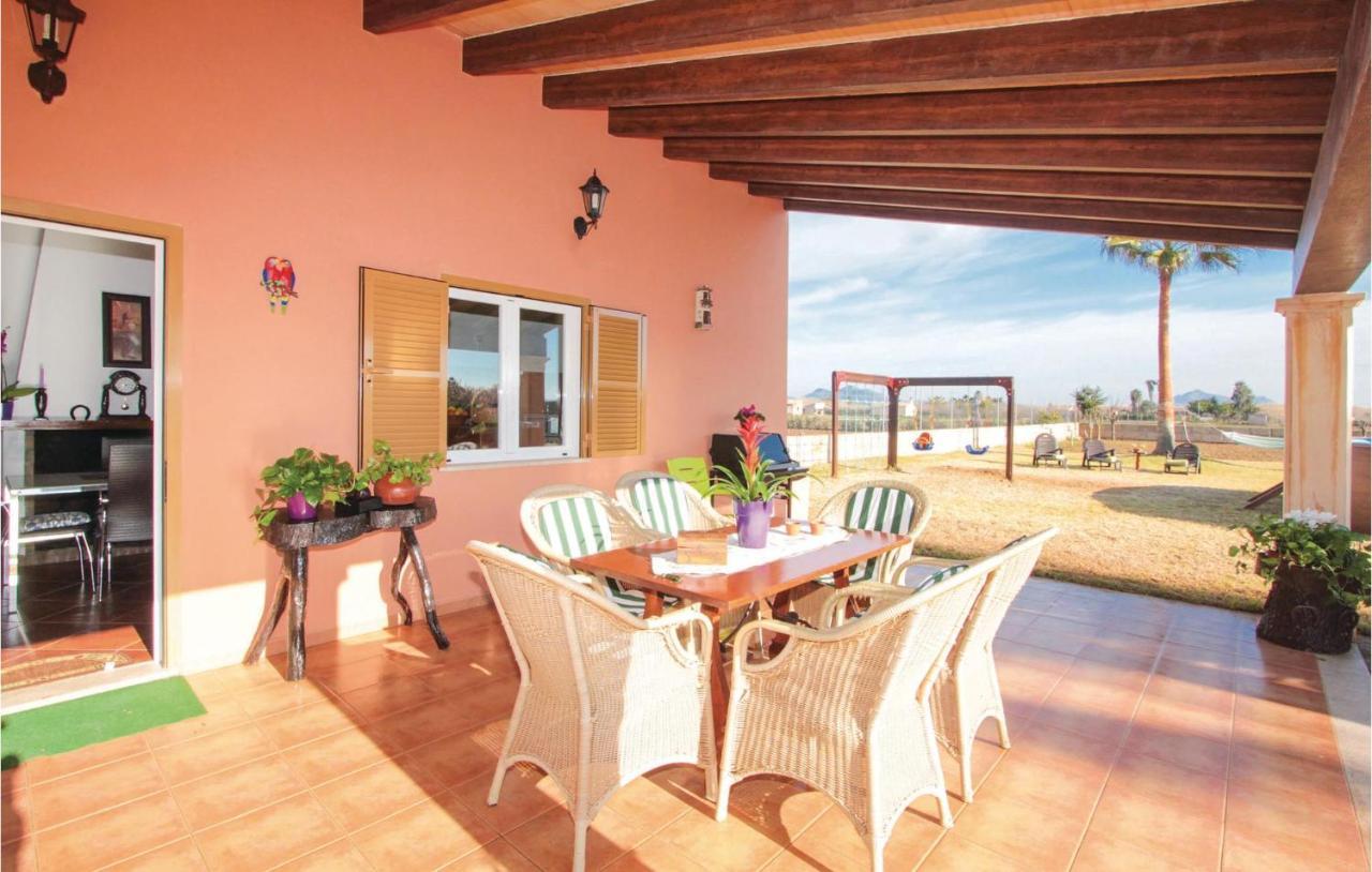 Сasa de vacaciones Gorgeous In With Kitchen Muro