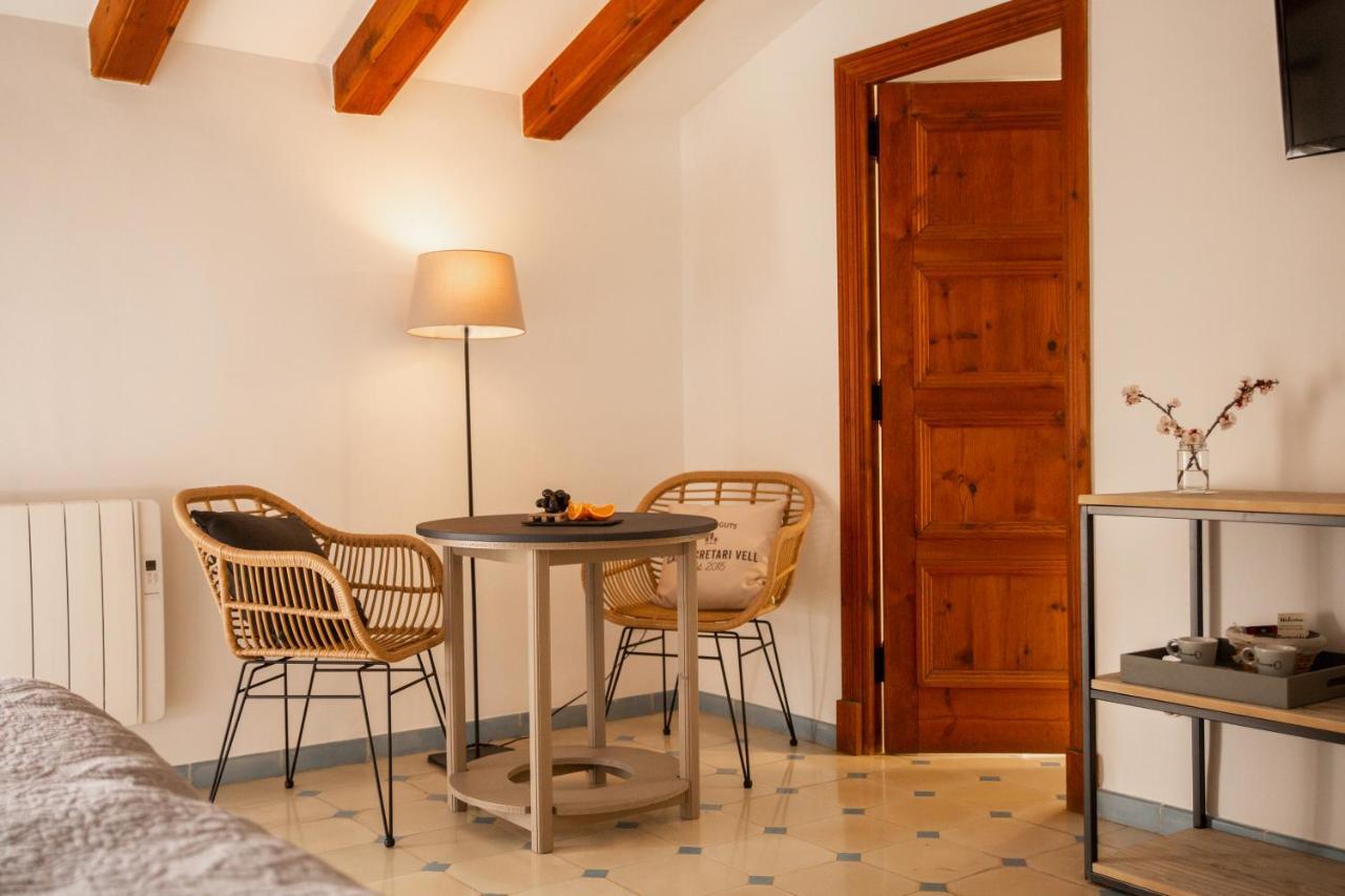 Cal Secretari Vell - Turismo De Interior Hotel