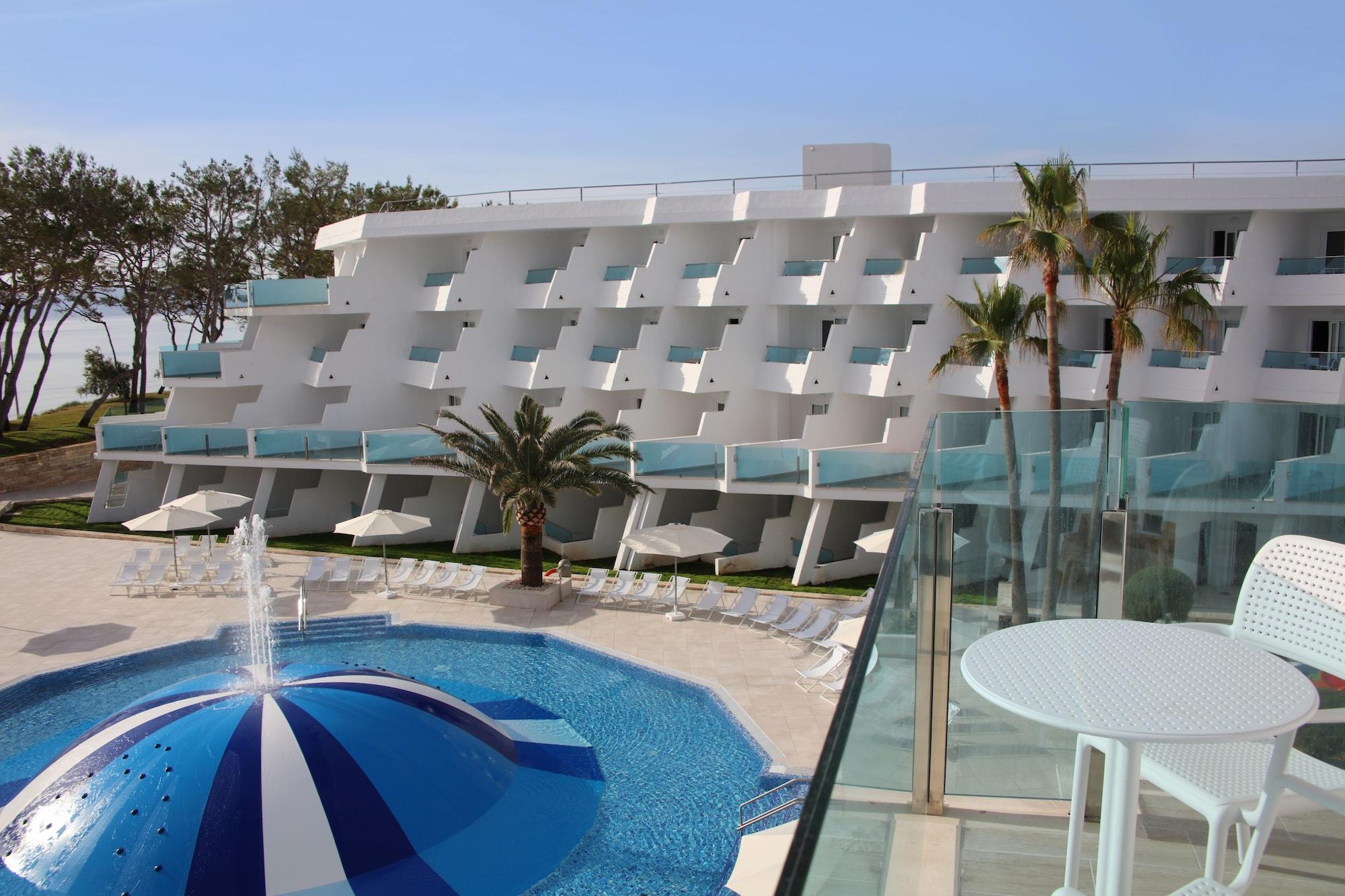 Iberostar Playa De Muro Hotel 4*