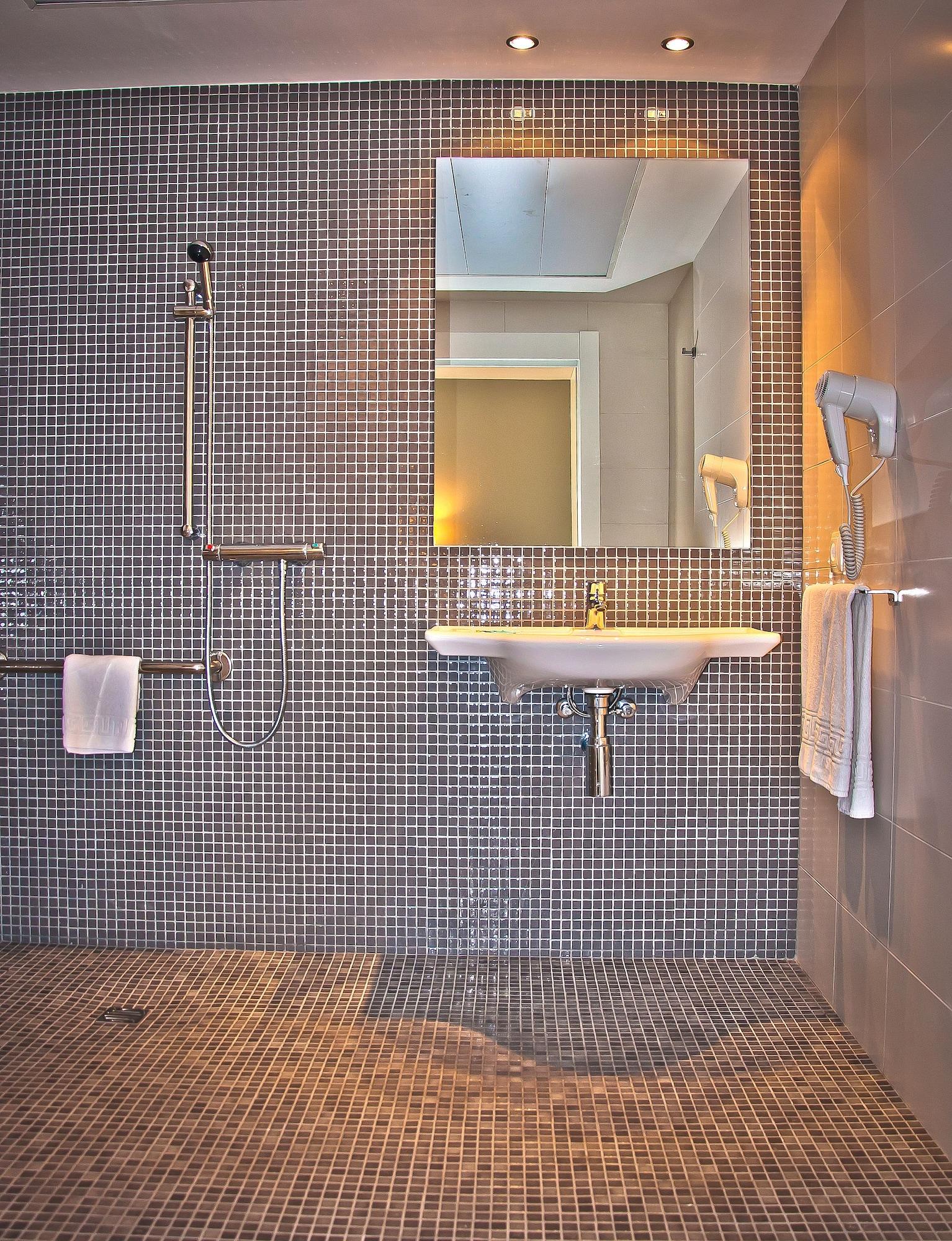 Bq Paguera Boutique - Adults Only Hotel 4*