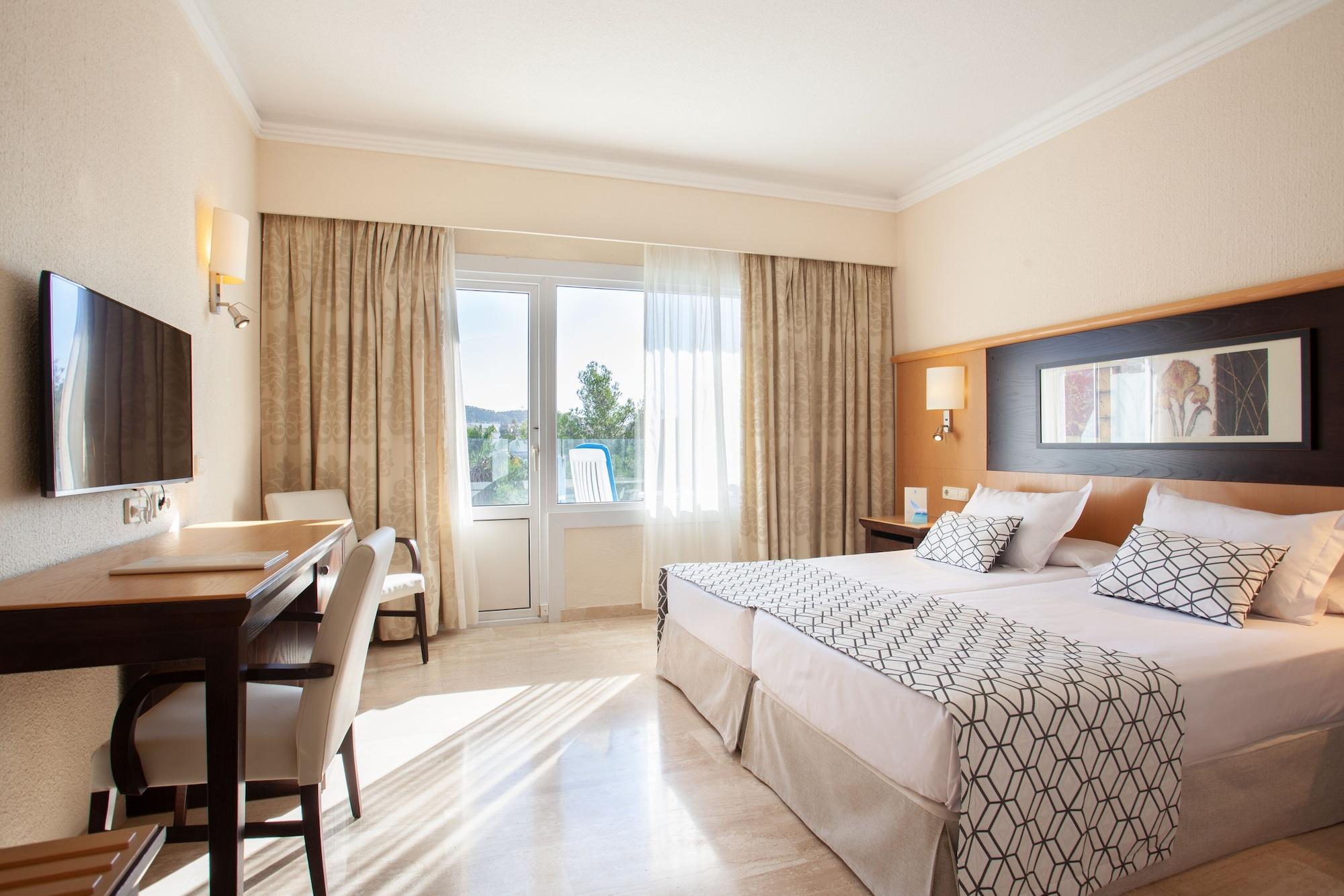Grupotel Nilo & 4*