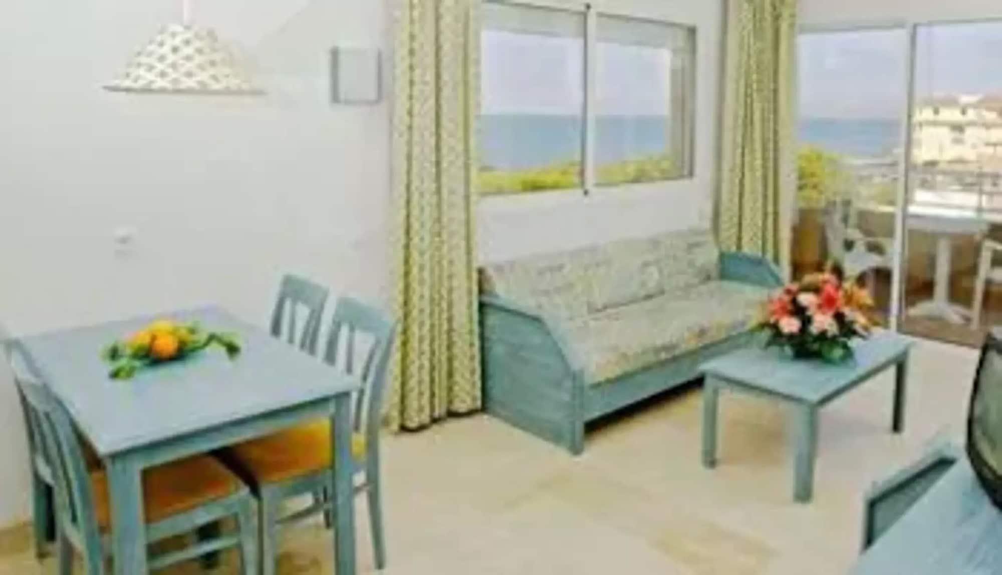 Apartahotel Dunes Platja 4*