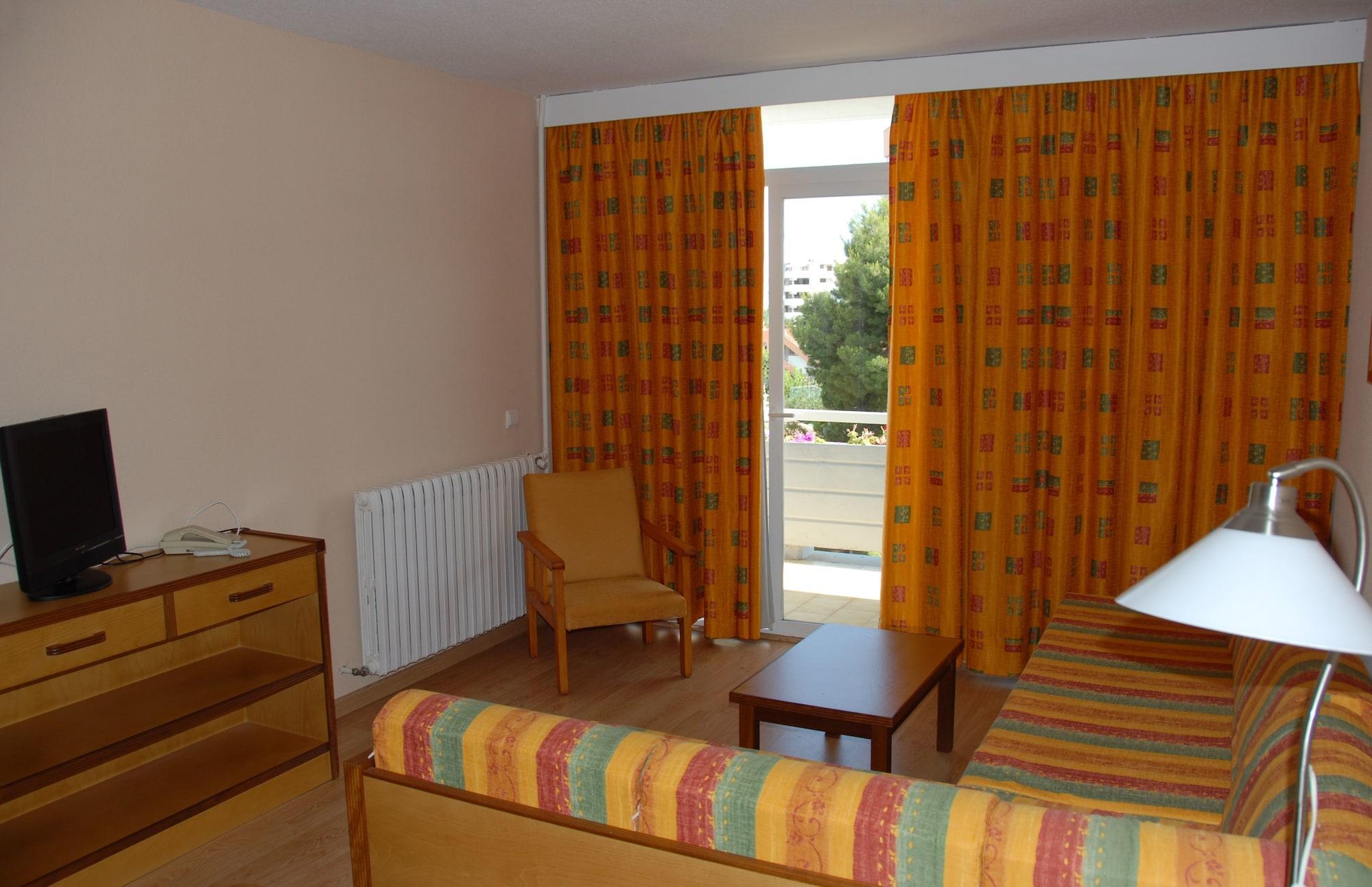 Martha's Apartahotel Palmanova