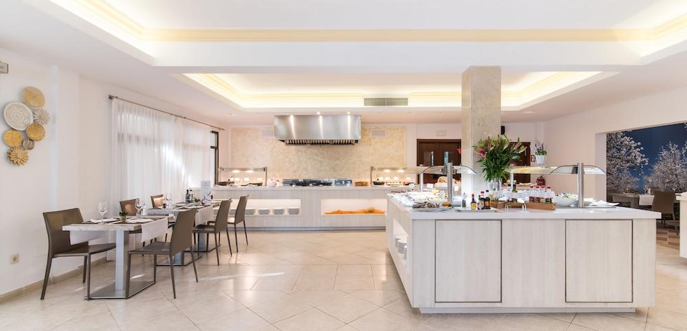 Hotel Baviera Cala Ratjada (Mallorca)