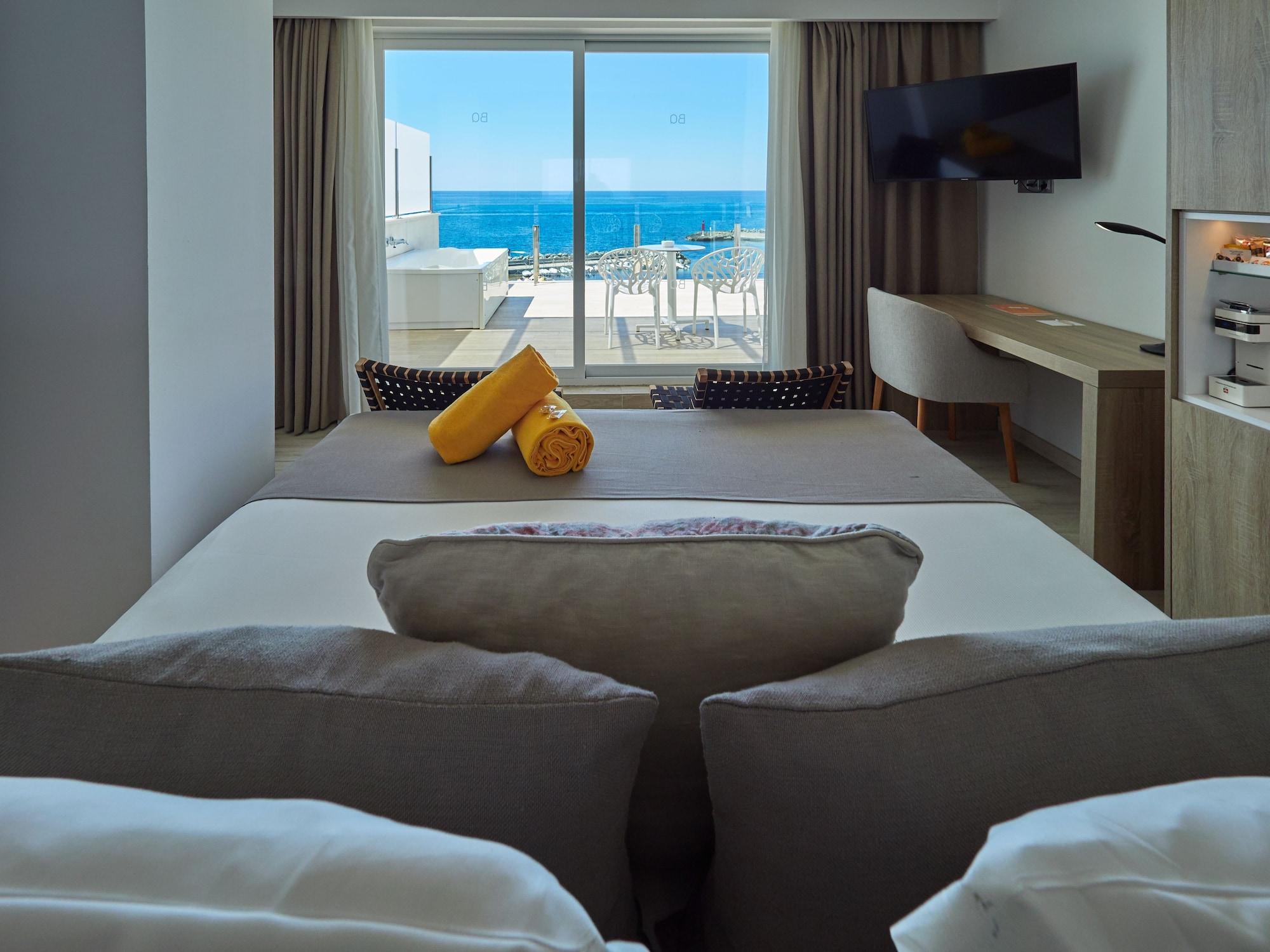 Hotel Bq Aguamarina Boutique 4*