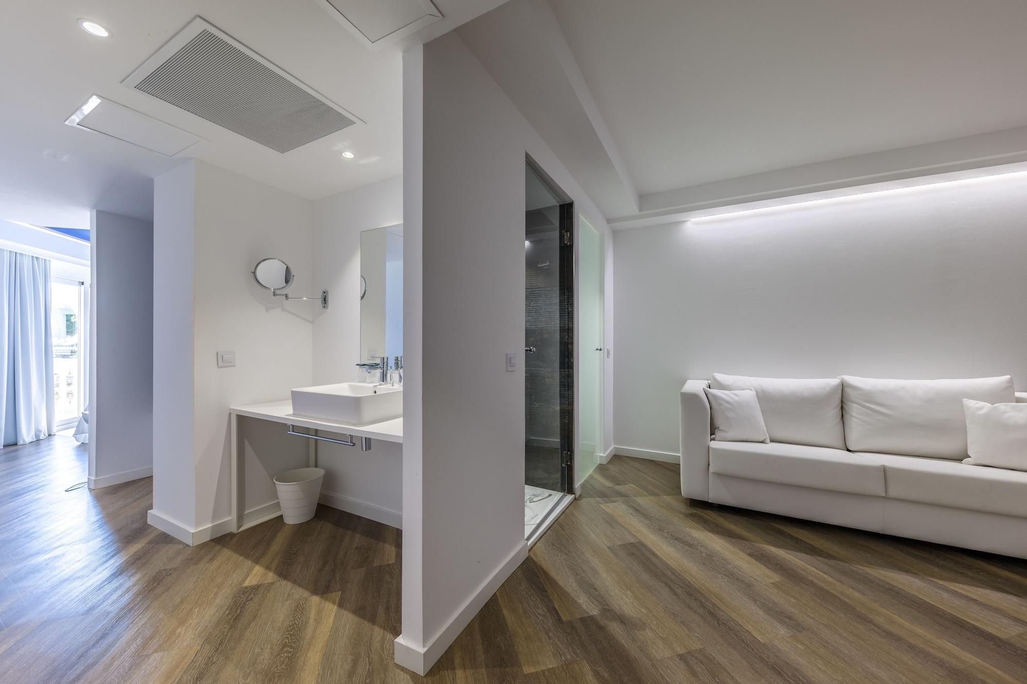 Welikehotel Triton (adults Only) Hotel 4*