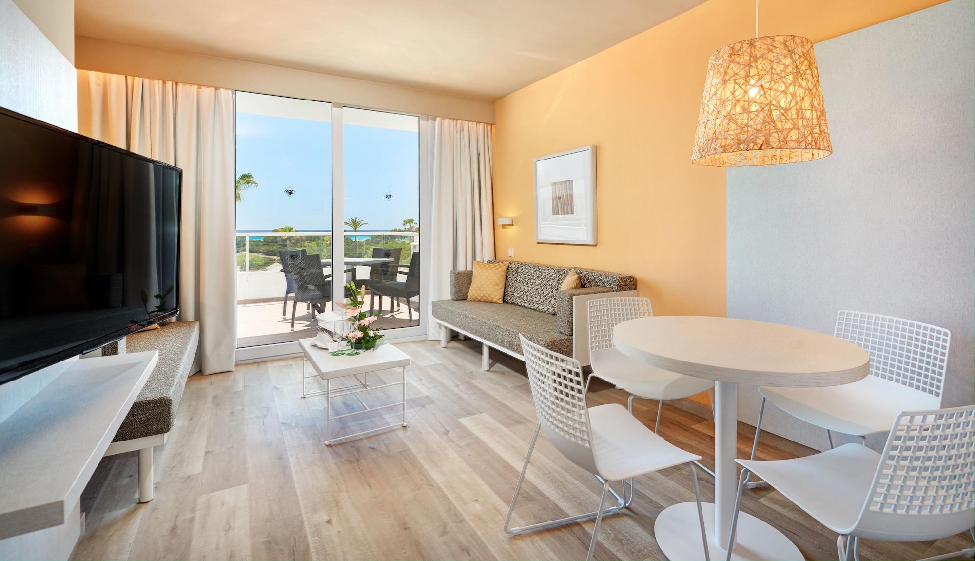 Protur Vista Badia Hotel 4*