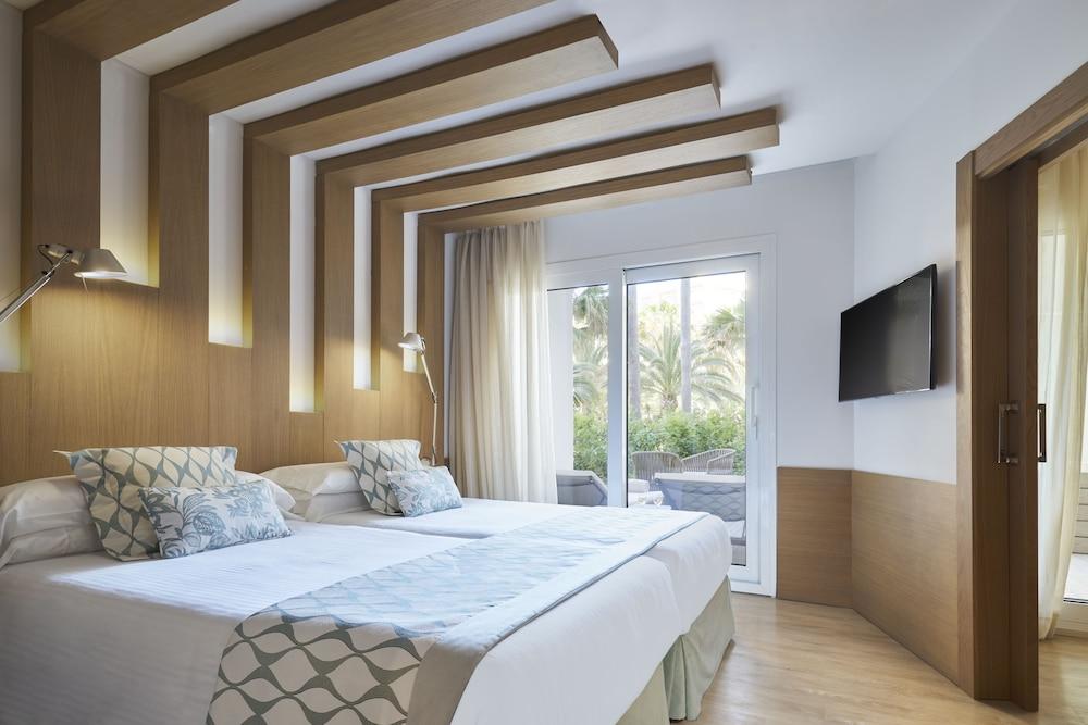 Pure Salt Garonda - Adults Only 5*