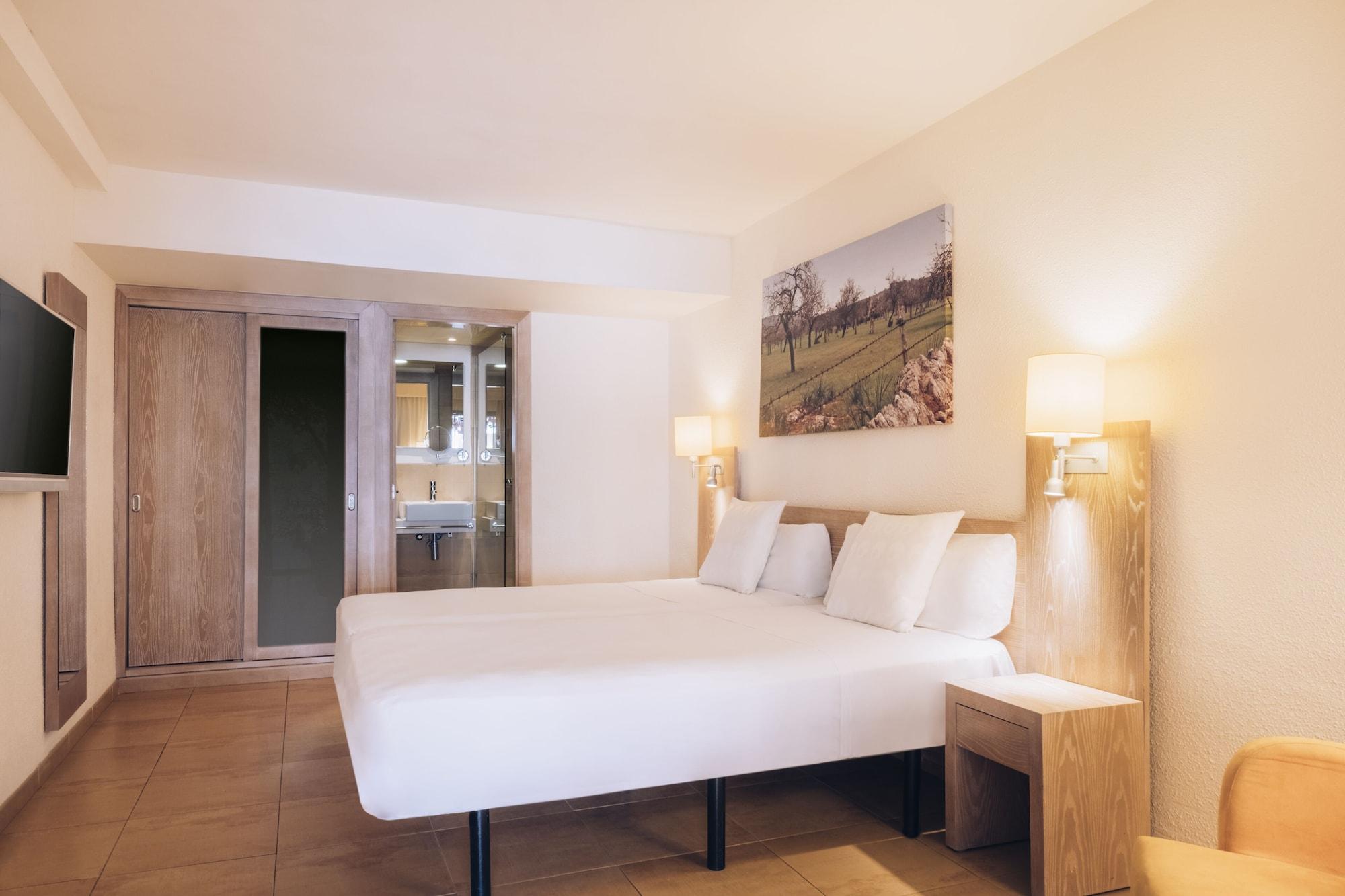Hotel Iberostar Pinos Park 4*