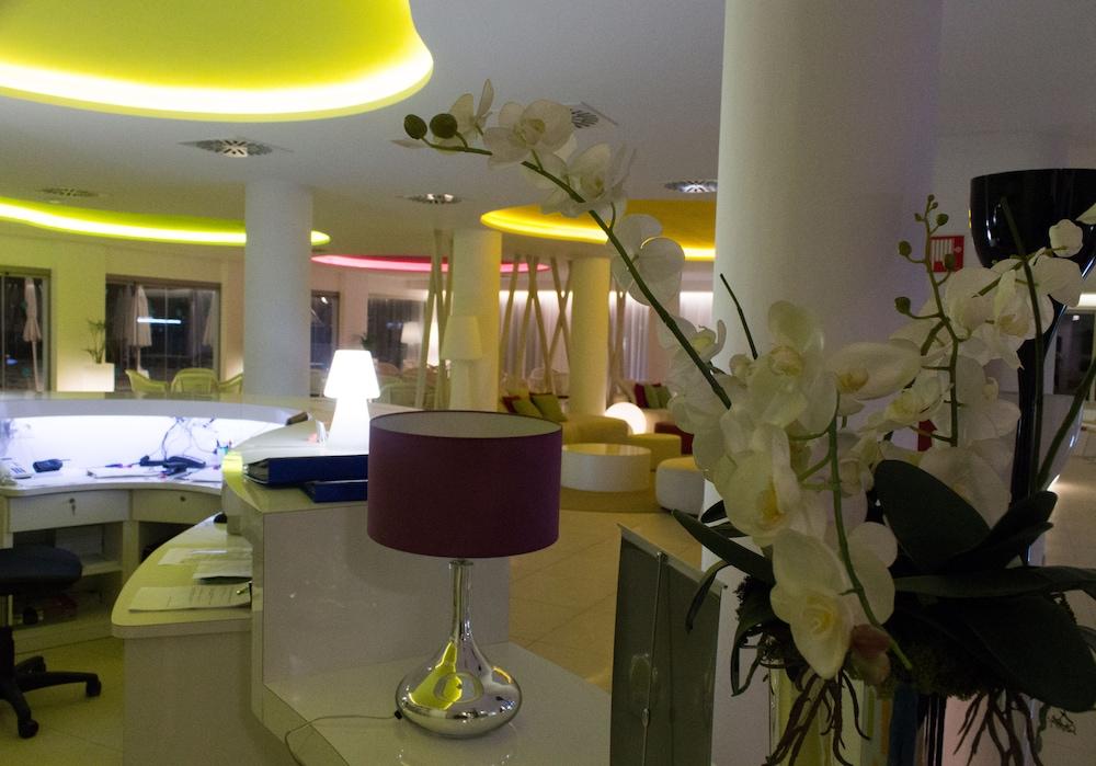 Hotel Bluesea Anba Romani 4*