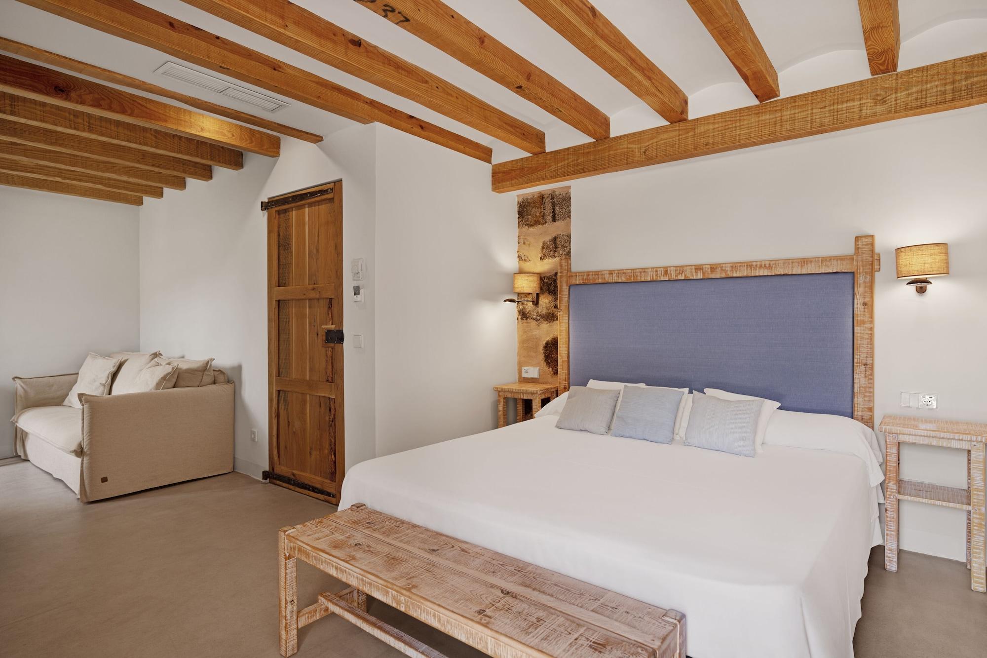 Es Port Hotel